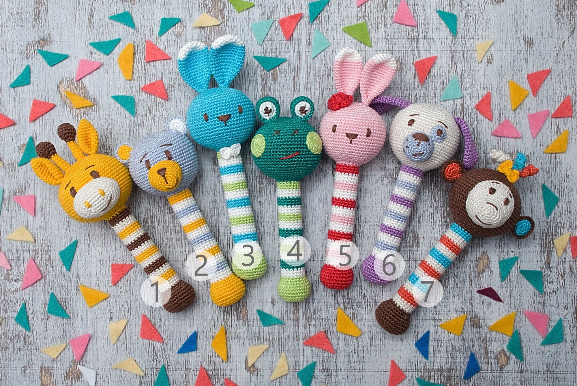 
Handmade Baby Amigurumi Giraffe Panda Animal Stuffed Crocheted Baby Rattles Toys 