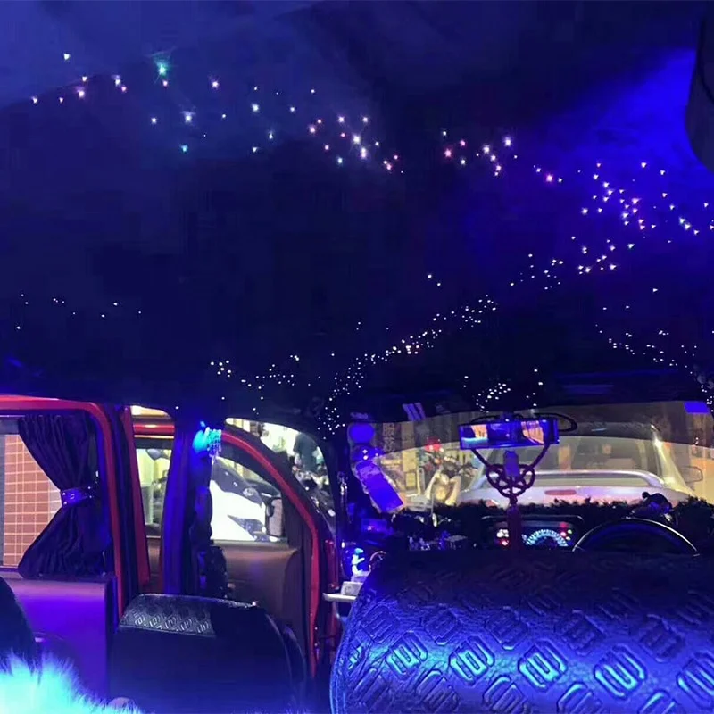 Комплект потолочных светильников для автомобиля со вспышкой из оптоволокна