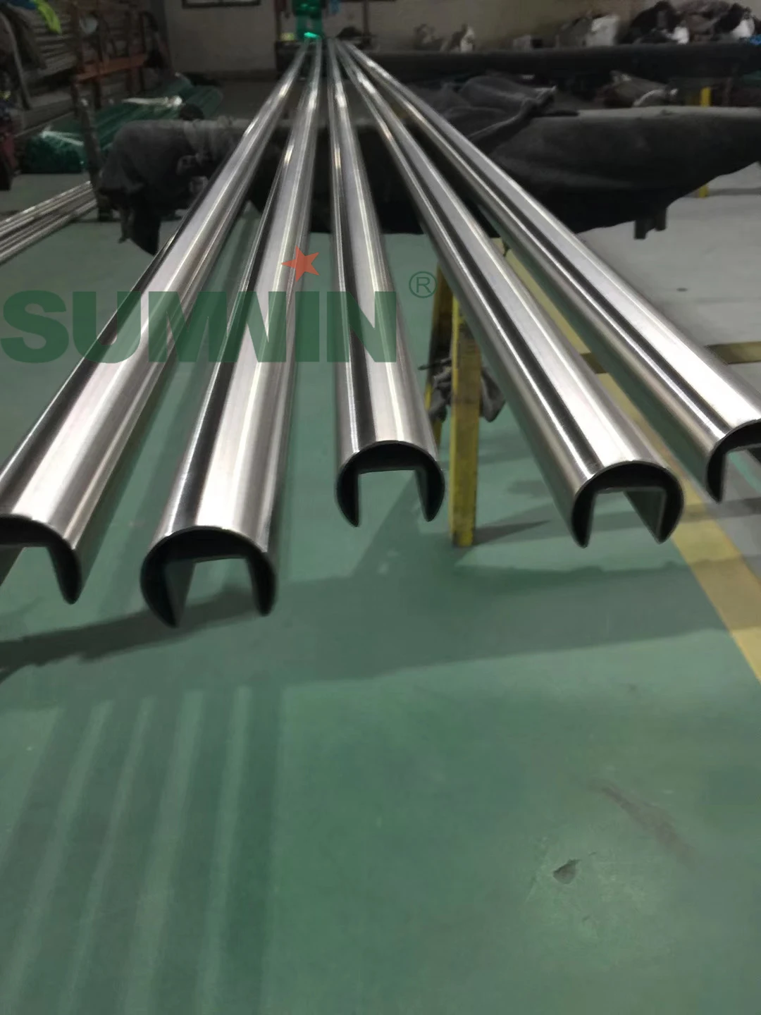 chinese manufacturer DIN Standard grade 304 stainless steel slot tube for  balcony railing prices per kg