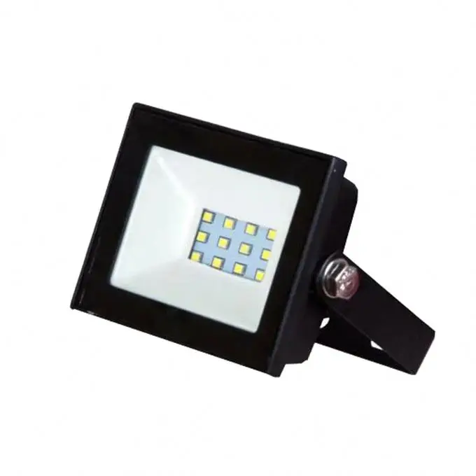 China suppliers 10W 20W 30W 50W 100W 150W 200W 300W High quality 2000 lumens 20W LED flood light for county
