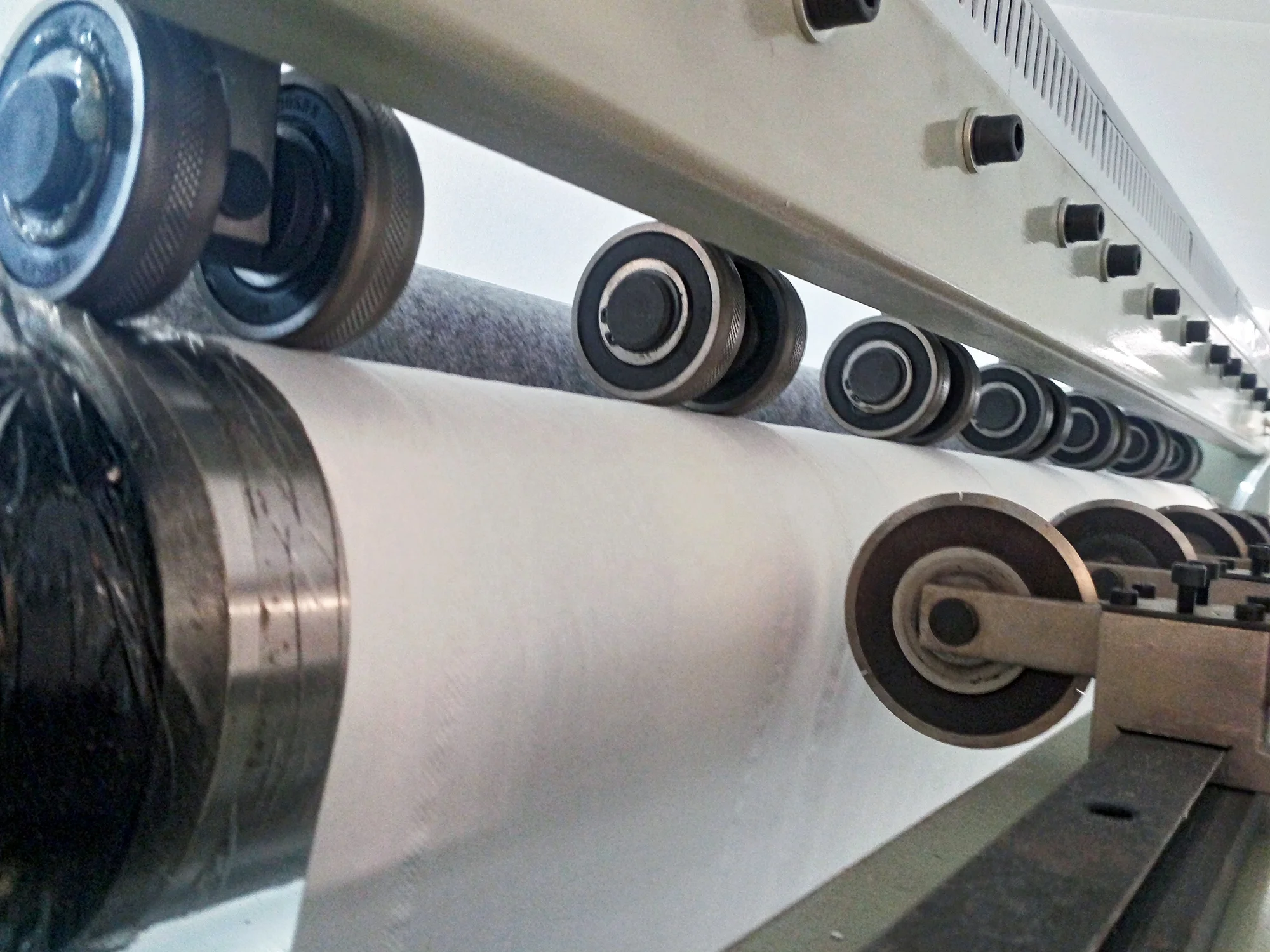 Bag Drawing Cartoon Box Type Facial Tissue Converting Machine Production Line