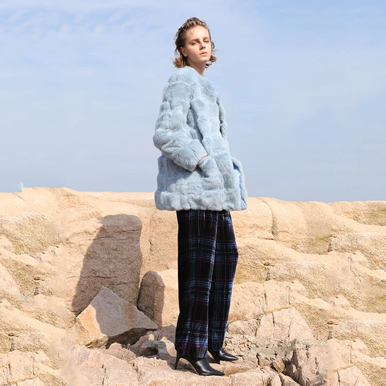 
Luxurious style best price rabbit fur coat warm women rabbit fur lined coats ladies fur coat suitable for winter 