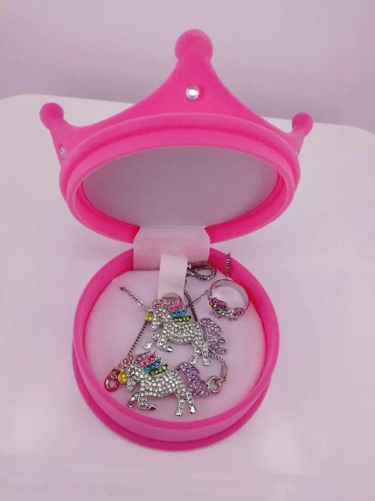 Wholesale  crown  shape velvet bracelet  Jewelry  set Box