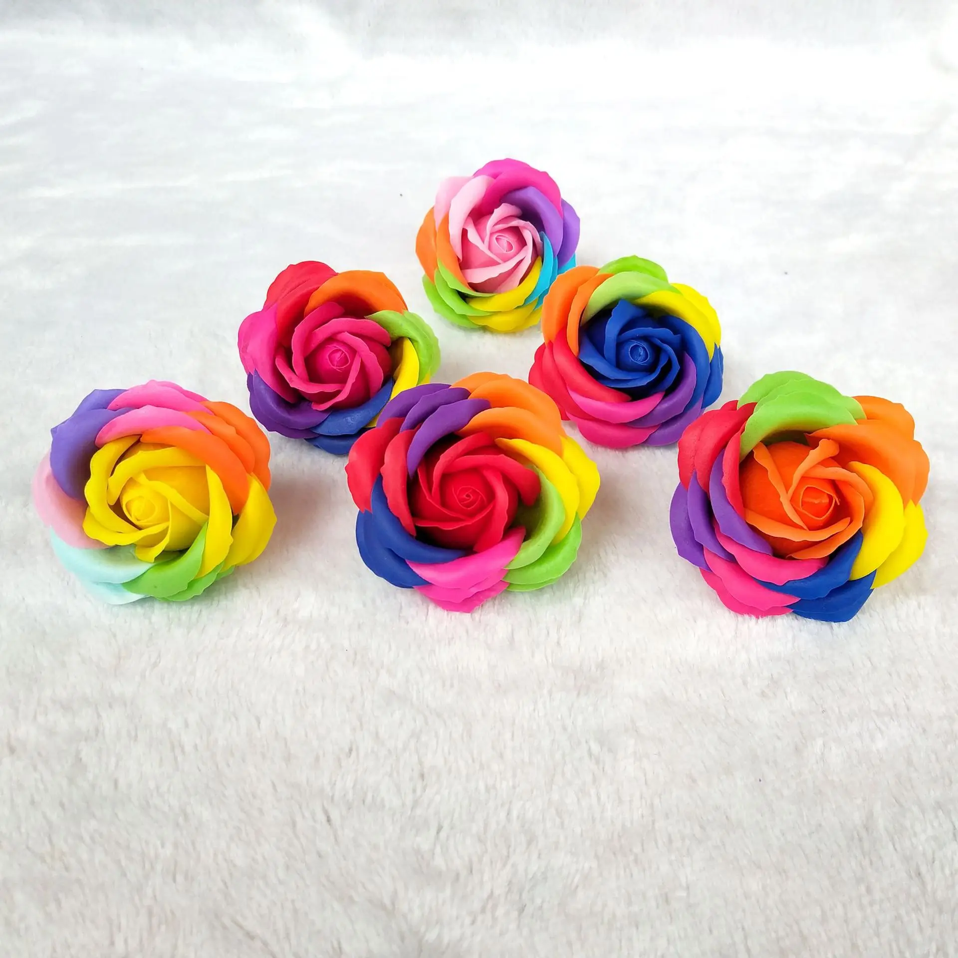 Artficial Flowers for Decoration Wedding Table Centerpieces Flower Decor Colorful Soap Rose Flower Floral Petals Body