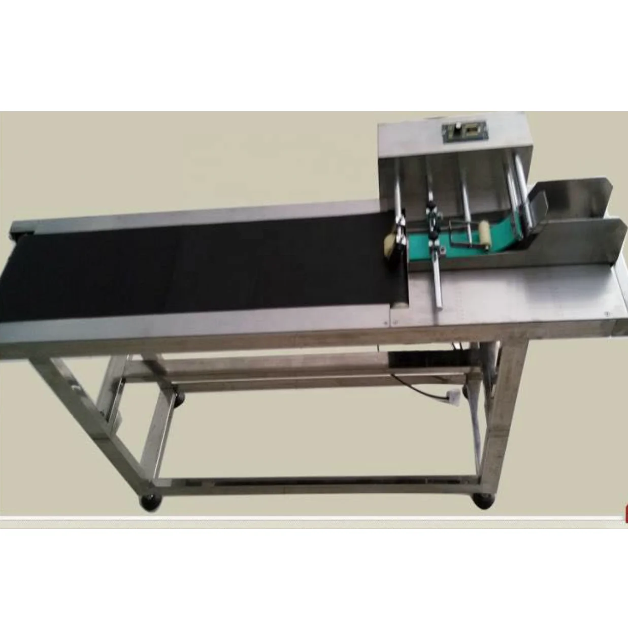 Automatic High speed Card Feeder Paper Plastic Bags Paging Machine with counter date printer