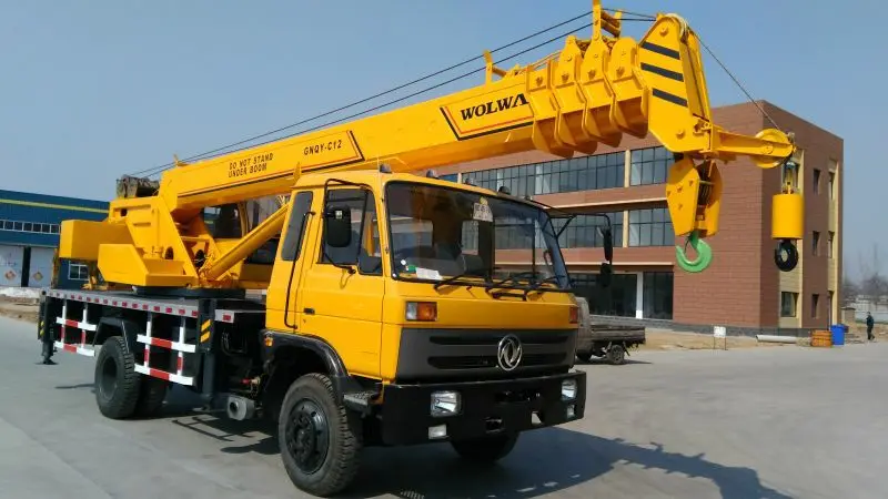 12 ton truck with loading crane with lifting height 32 meter