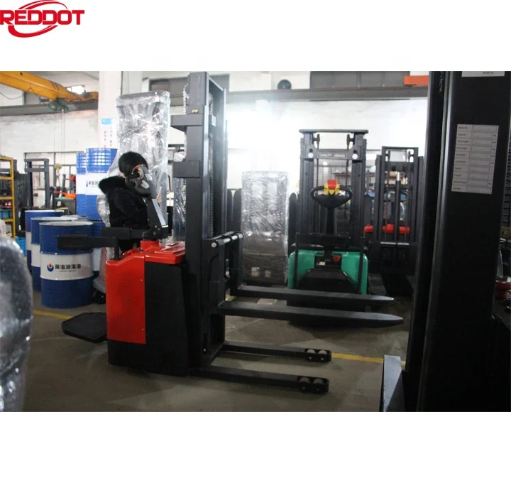 Reddot дешевый всадник полный электрический штабелер с подлокотником и подставкой