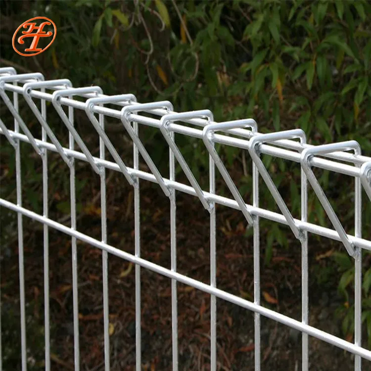 Hot dipped galvanized rolltop fence panel BRC fence used to be garden fence