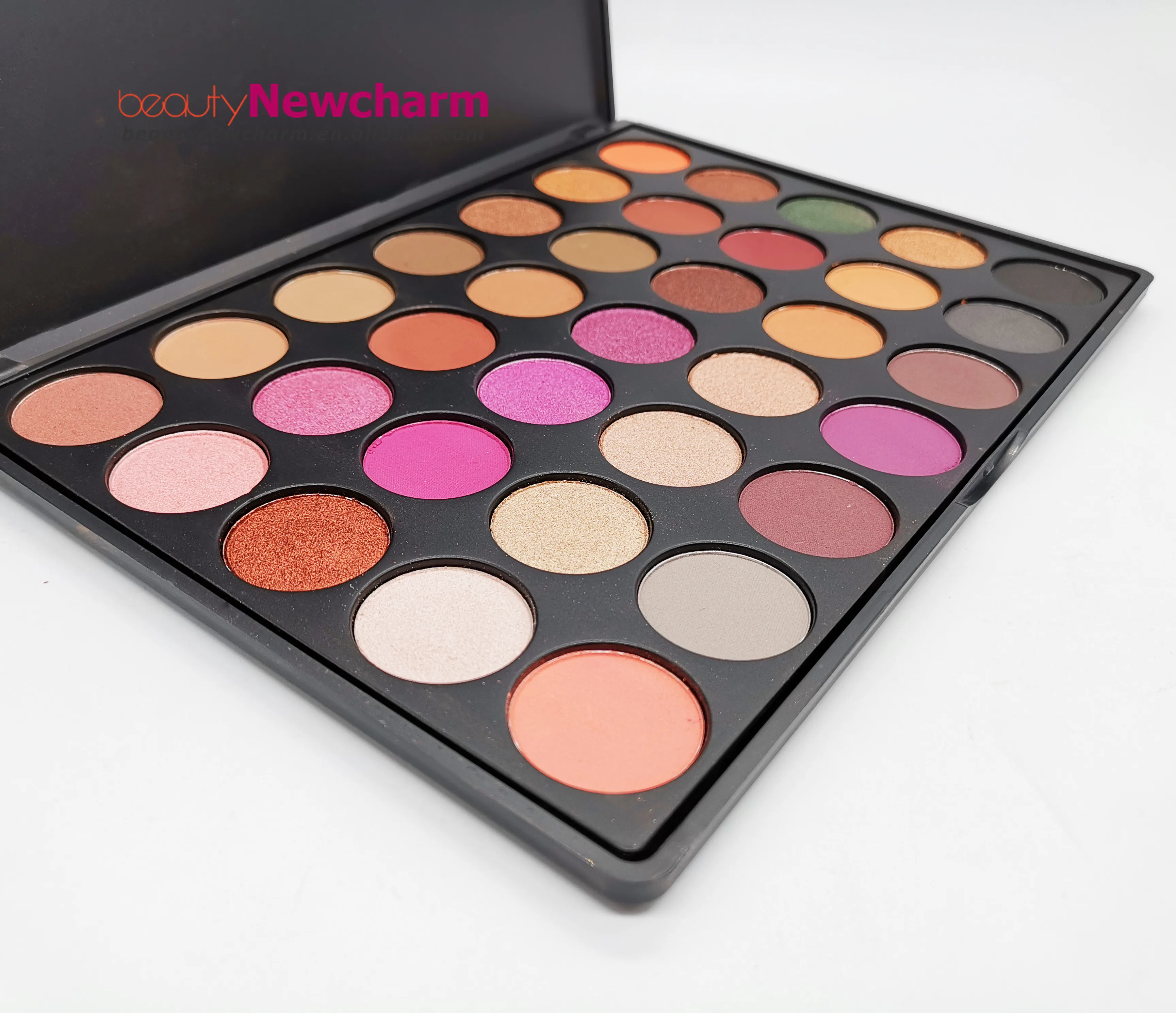 
35 color highly pigmented private label eyeshadow palette Cosmetic Pigment Usage chameleon Eyeshadow Palette Pan vegan makeup 