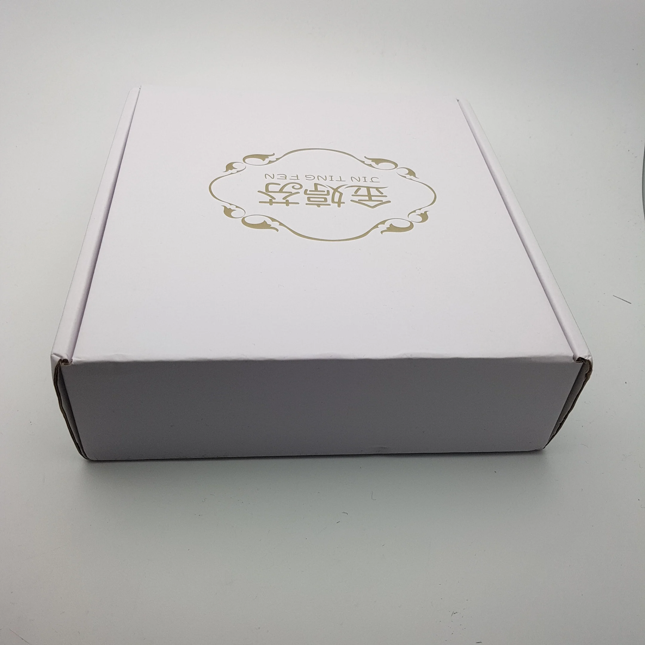 
China clothes/white corrugated cardboard packaging box/boxes printing,box package 