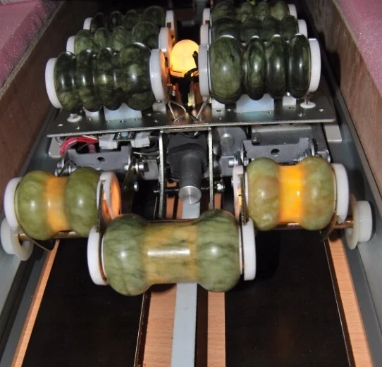 
Korea Electric Jade Roller Massage Bed 