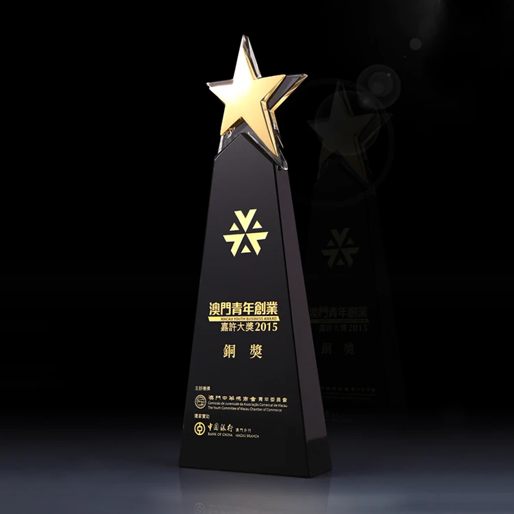 
2019 new popular gold star crystal trophy 