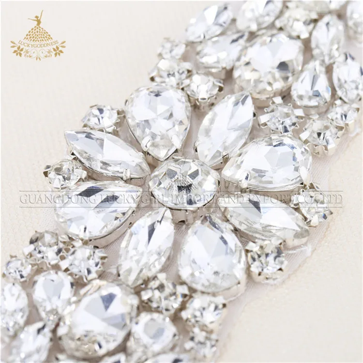 Аппликация из хрустального горного хрусталя для свадебного пояса