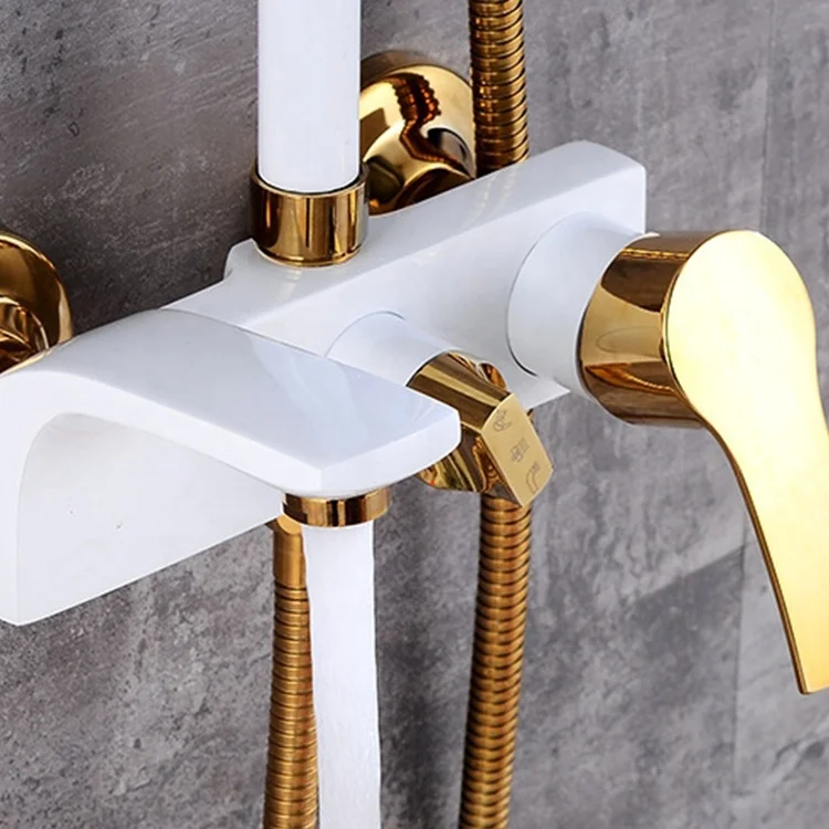 
Outdoor Side Mounted Bathtub Gold Color Bath And Shower Faucet 