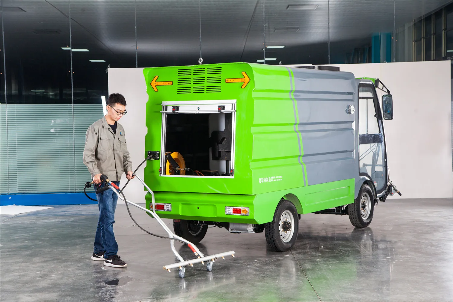 ART-Q9  High Pressure sewer flushing vehicle