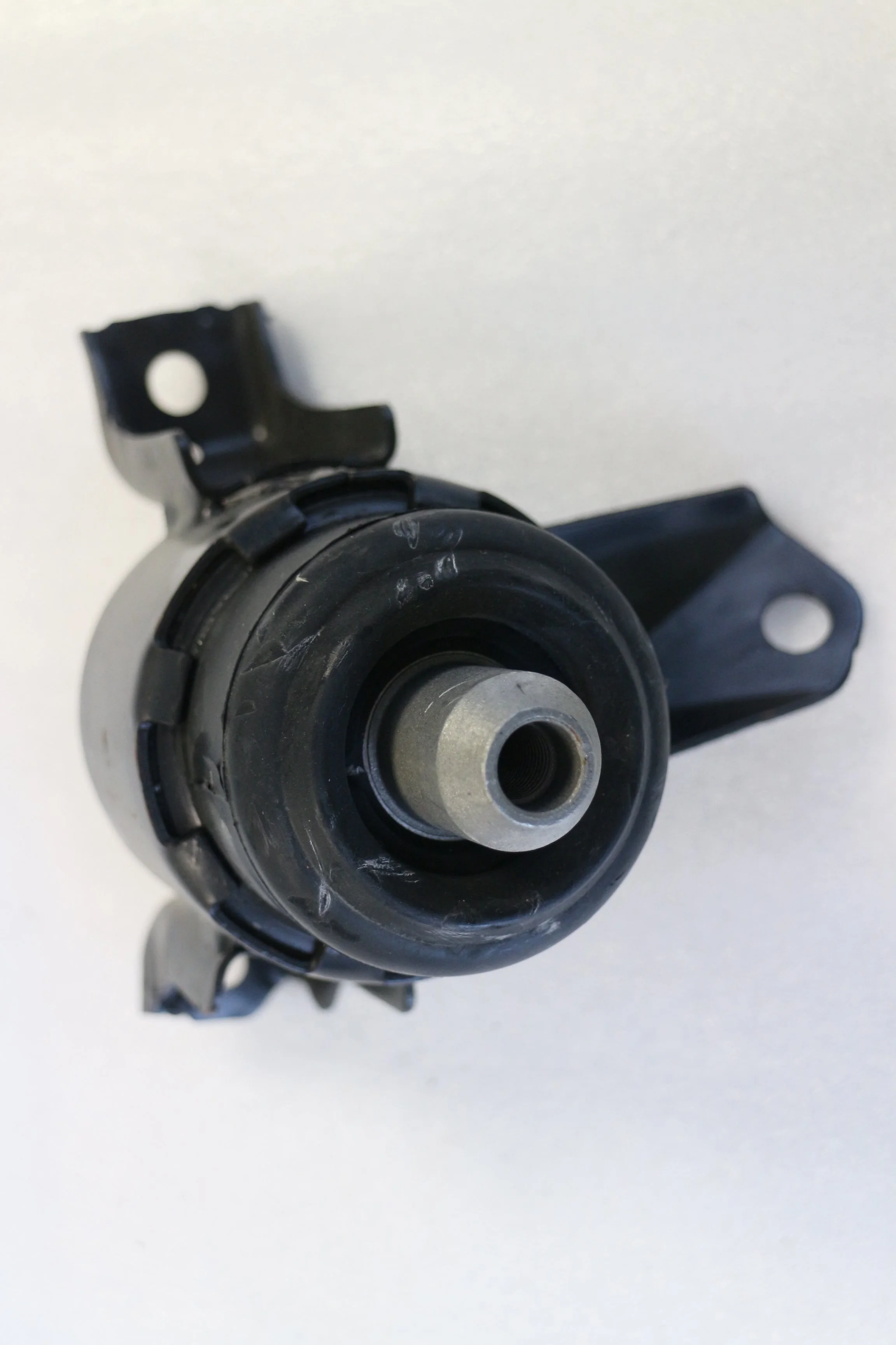 Передний правый резиновая опора двигателя GJ6A-39-060 для Mazda 6 GG GY 2002-2005 2.3L