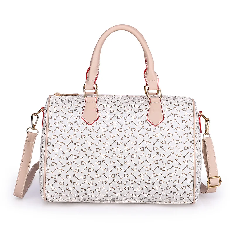 China Custom Printing Ladies Handbag Set 6pcs In 1 Metal Hardware Crosshatched Leather Women Bag Purse Handbag Manufacturing