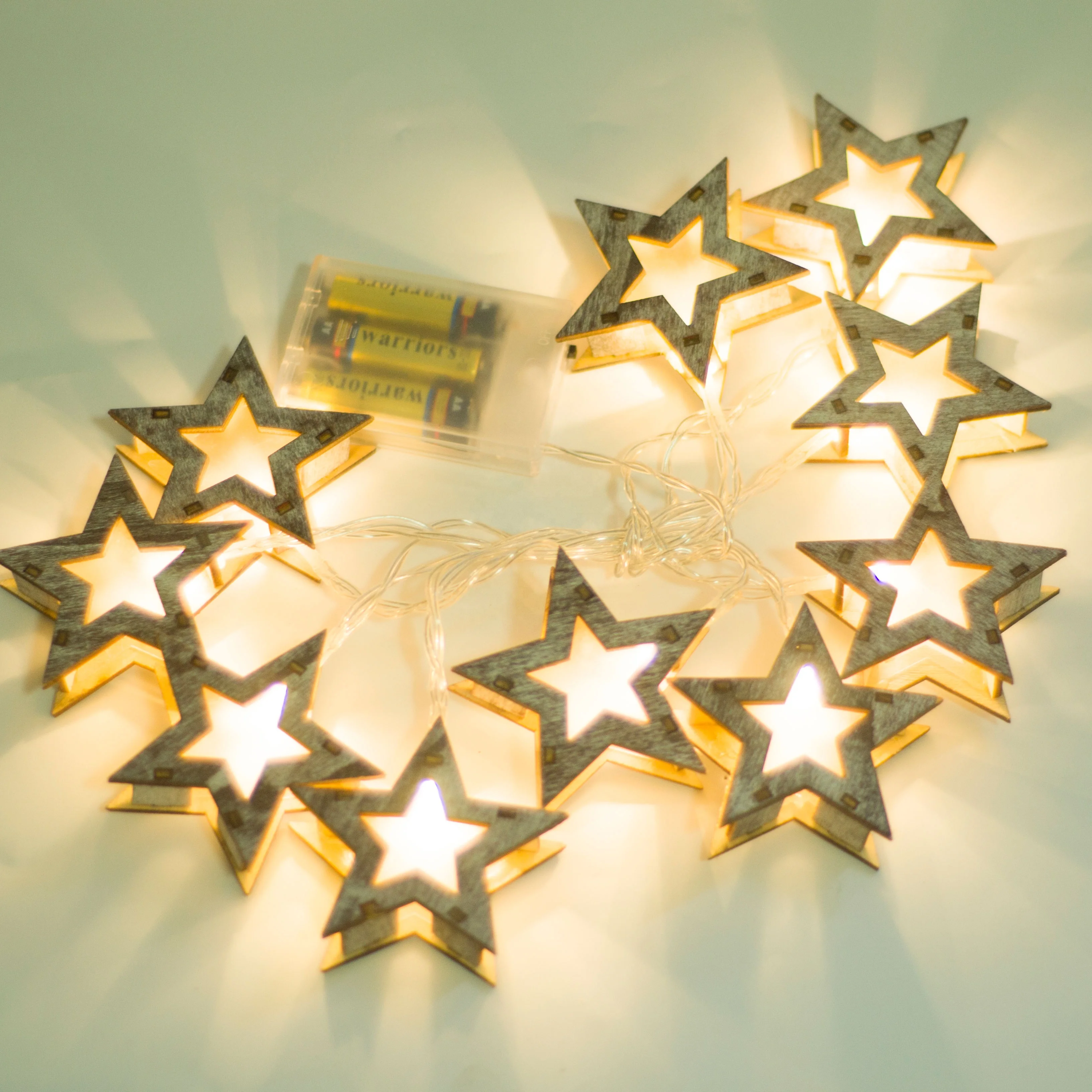 Custom Holiday Decoration 10 LED Battery Powered Wooden Christmas Star Shaped String Lights