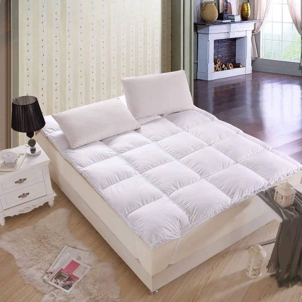 Good quality china sell well plain white hospital bed feather mattress pads for sale