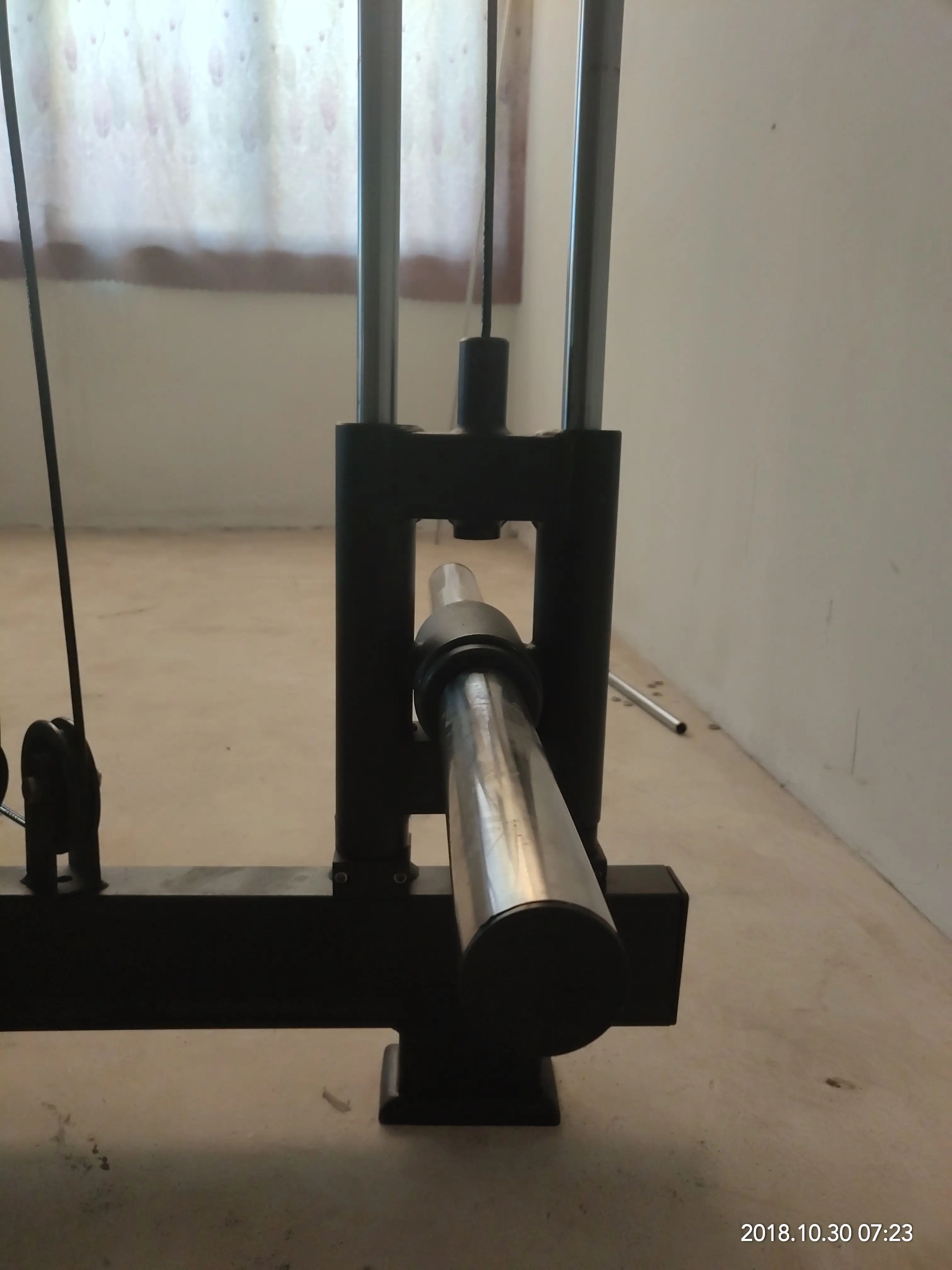 Gym Equipment Cable Crossover Barbell Rack Multi Functional Trainer