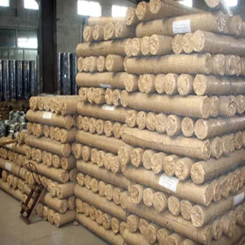 25mm mesh sizes 20gauge 900mm x 25mtrs roll Hexagonal wire mesh netting for chicken wire