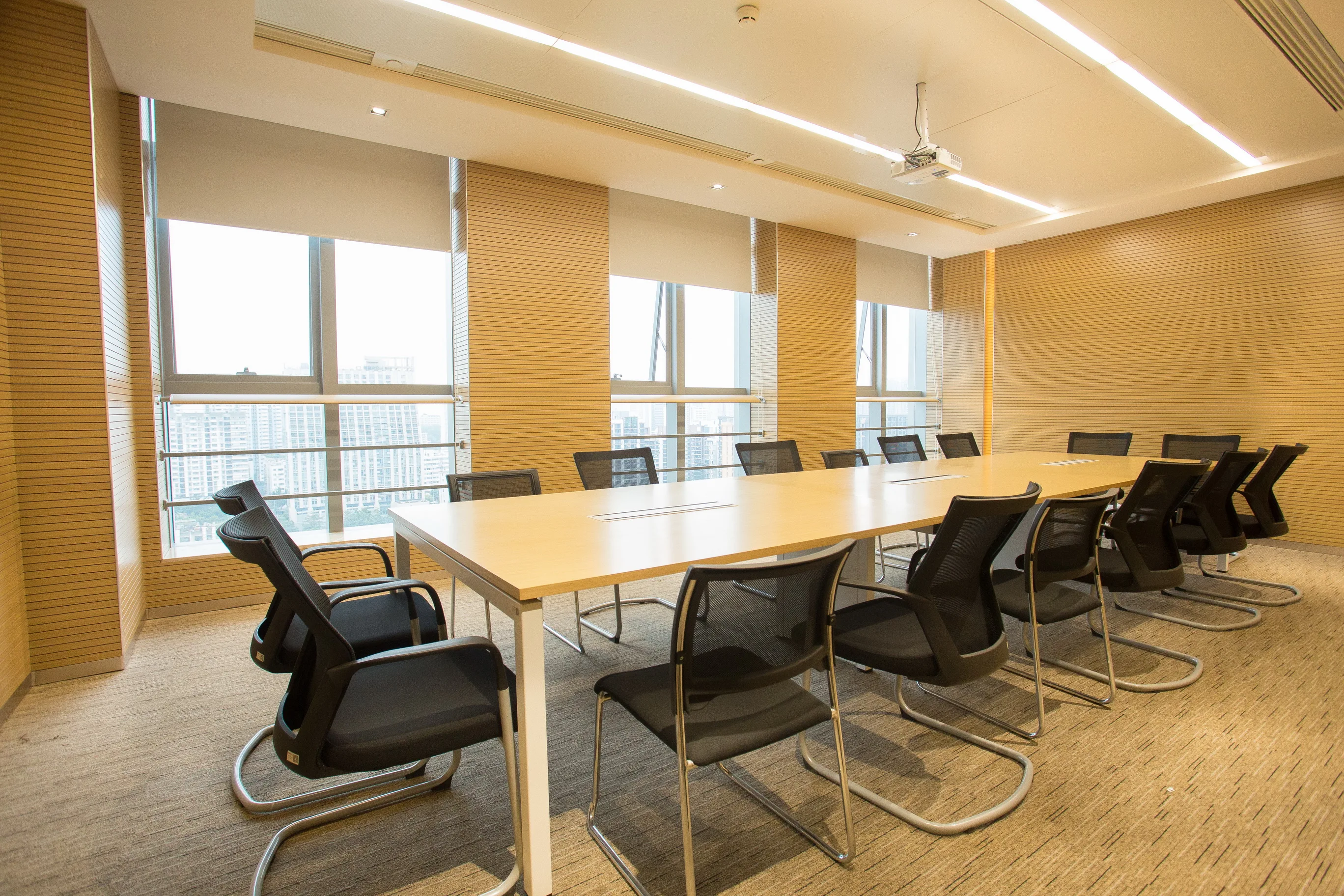 Modern design white leg 16 person conference table with socket box meeting room table