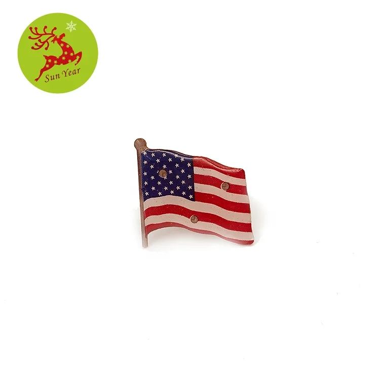 Значок со светодиодной подсветкой в виде флага США на День Независимости