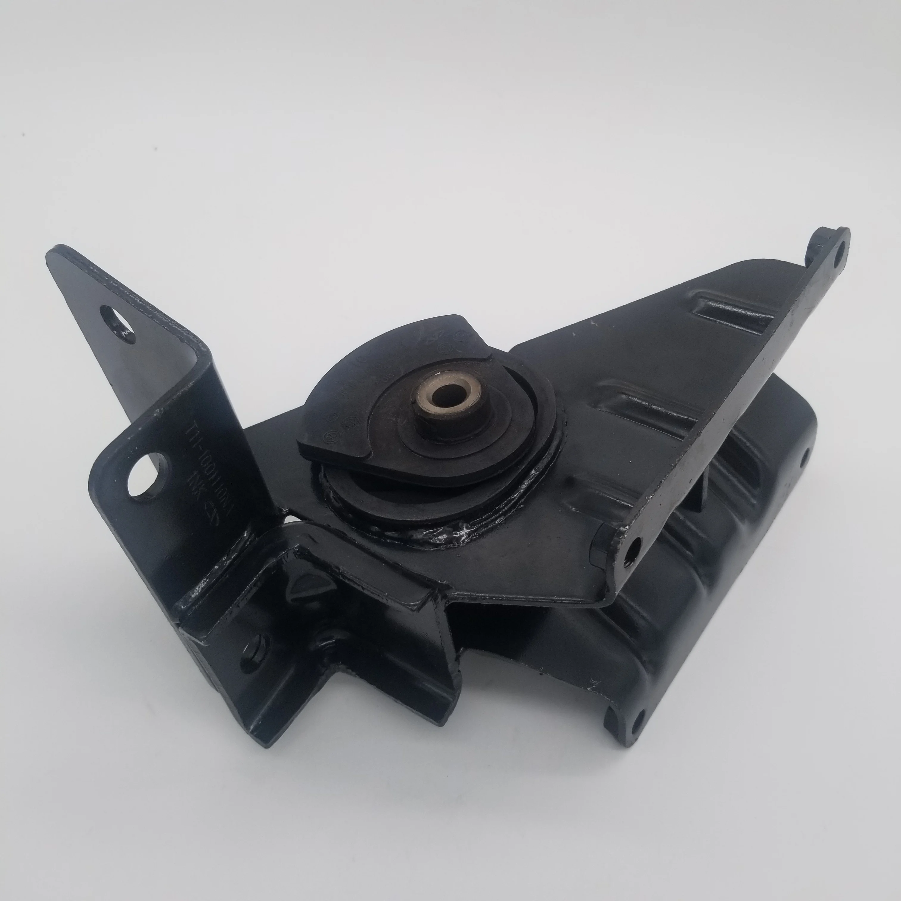 T11-1001110NA engine mount for ann chery tiggo spare auto parts