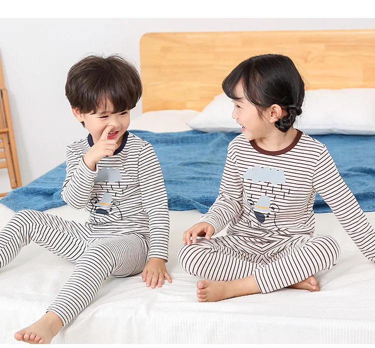 Classic Round Neck Long Sleeves Fashion Cotton Kids Pajamas