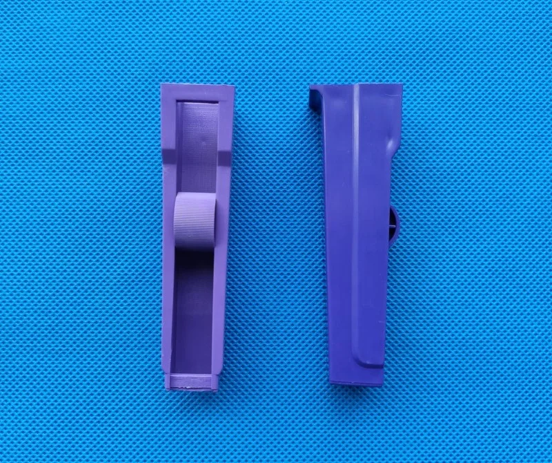 Plastic drip regulating  flow control clip Tubing Roller Clamp for 4mm or 8~10mm soft hose in hospital