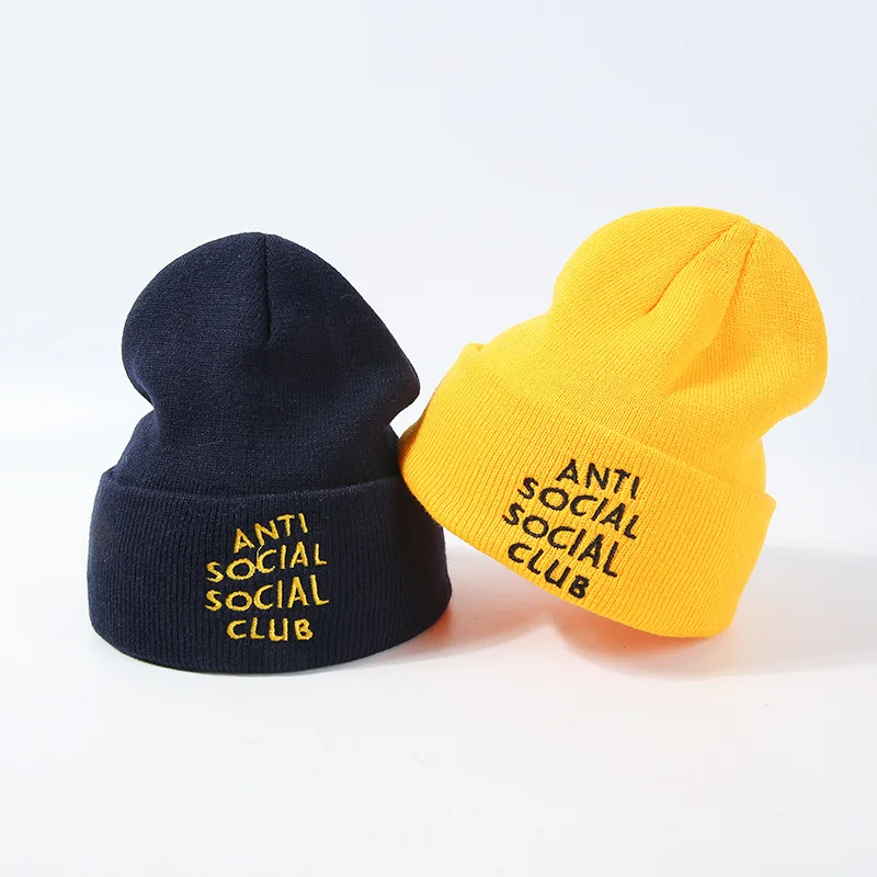 
Customized logo dome windproof acrylic knitted cuff beanie women winter skull caps 