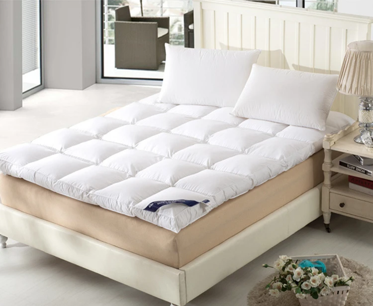 Good quality china sell well plain white hospital bed feather mattress pads for sale