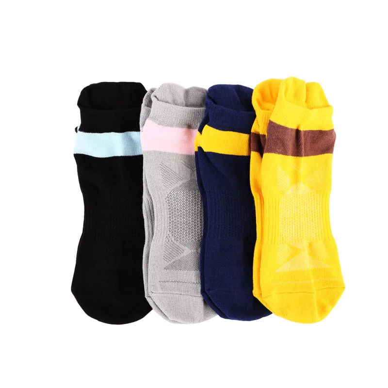 
wholesale Amazon high quality non slip pilates socks cotton grips yoga socks for women 
