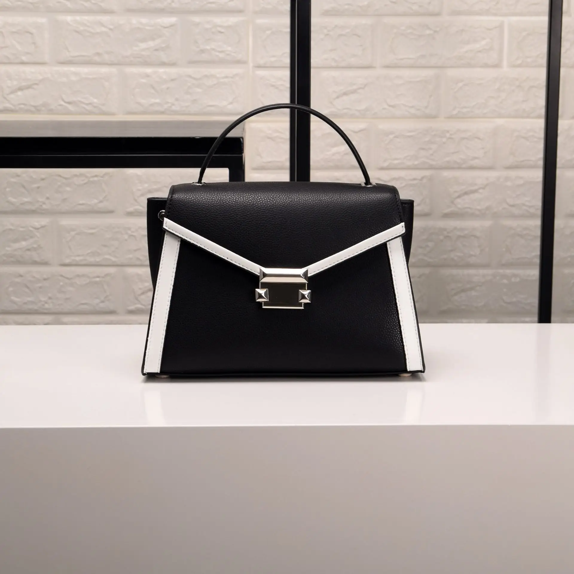 China manufacturers wholesale designer luxury brand women genuine leather handbags messenger hand bags