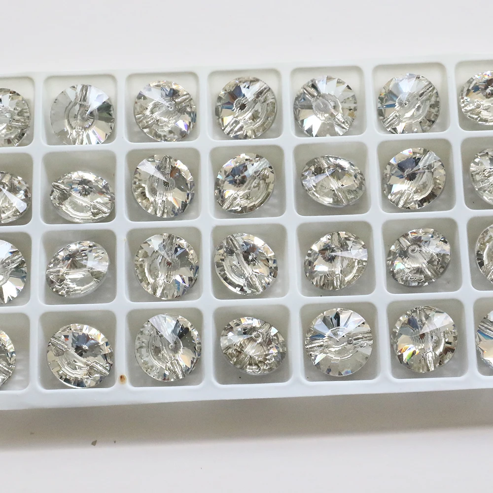 Dongzhou Crystal Sew On Buttons for Clothes Fancy Stone Crystal Buttons for Wedding Dress and Clothing Decoration