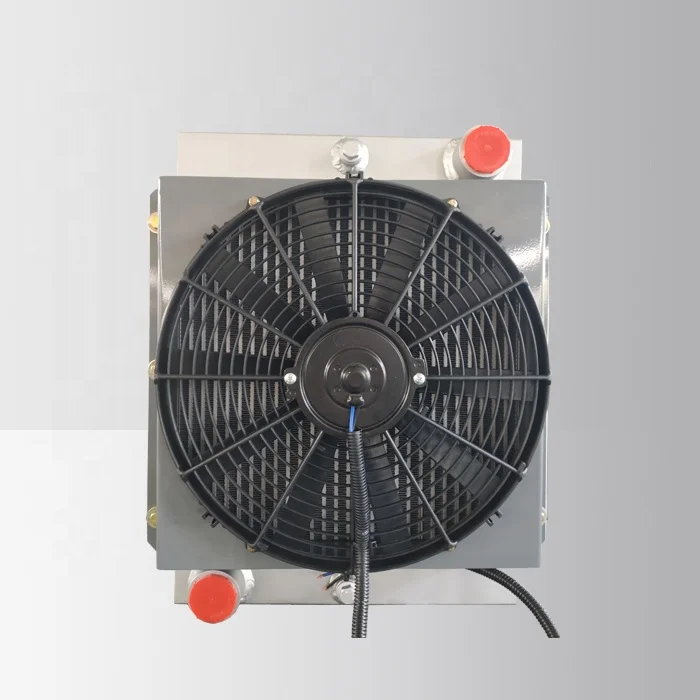 Train hydraulic radiator