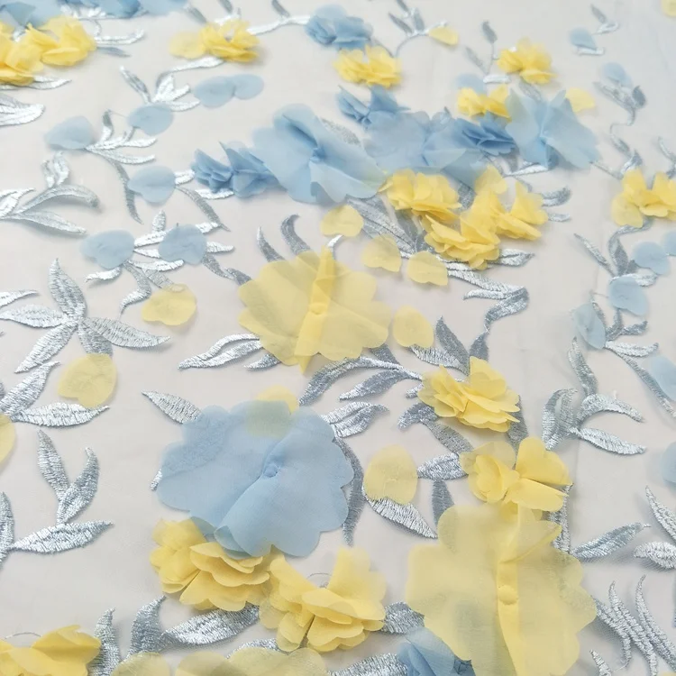 Elegant Design Guipure French Lace Fabric With Flowers New 3D Flowers With Appliques For Party