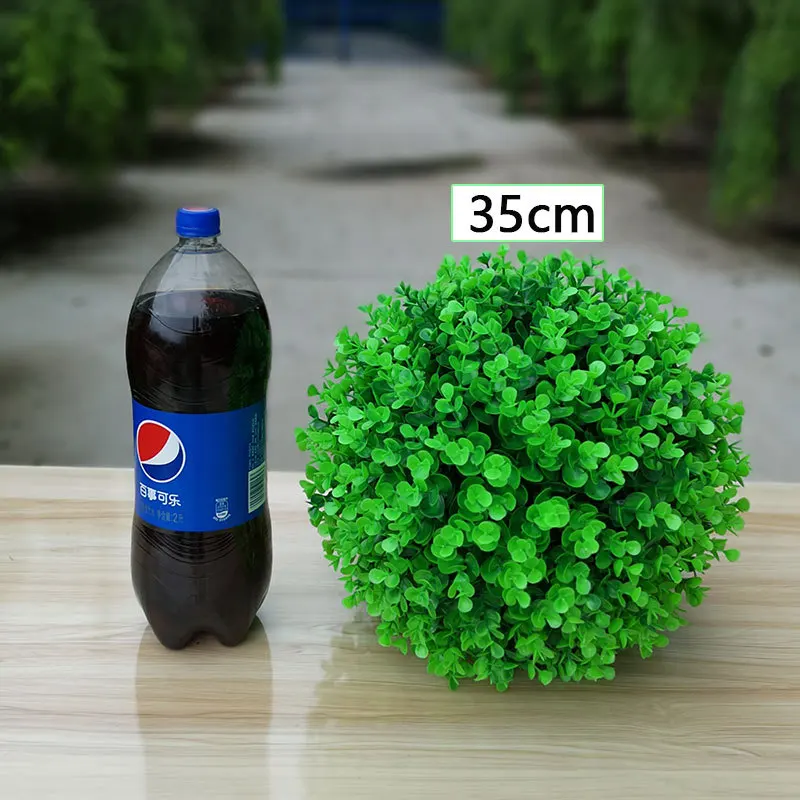 Factory price Outdoor Decoration Artificial Plant Topiary grass Ball
