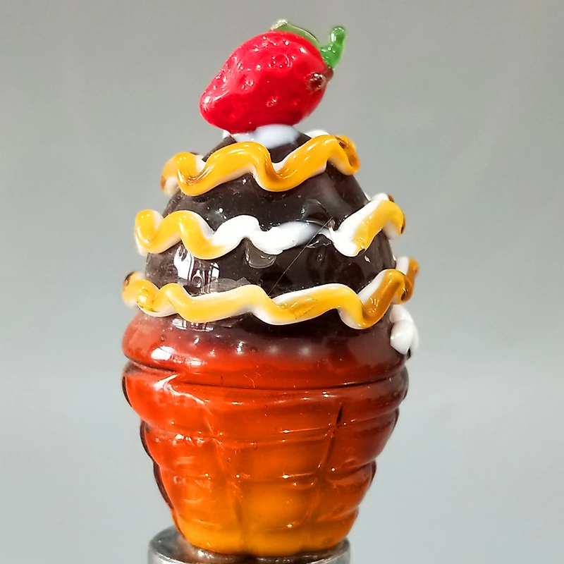 decorative desserts shape murano glass wine bottle stopper