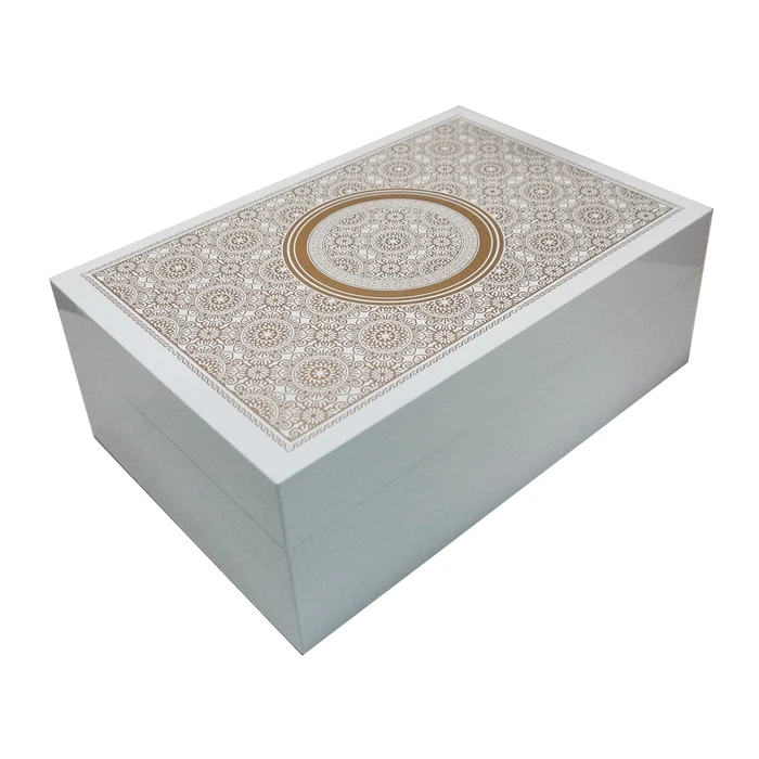 
High end luxury velvet lining glossy Ramadan wooden gift packaging box 