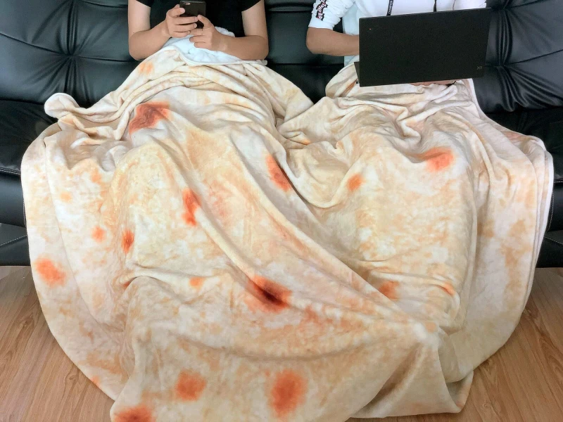 100% polyester super soft hot sale print round wholesale Breathable food double sided burrito blanket