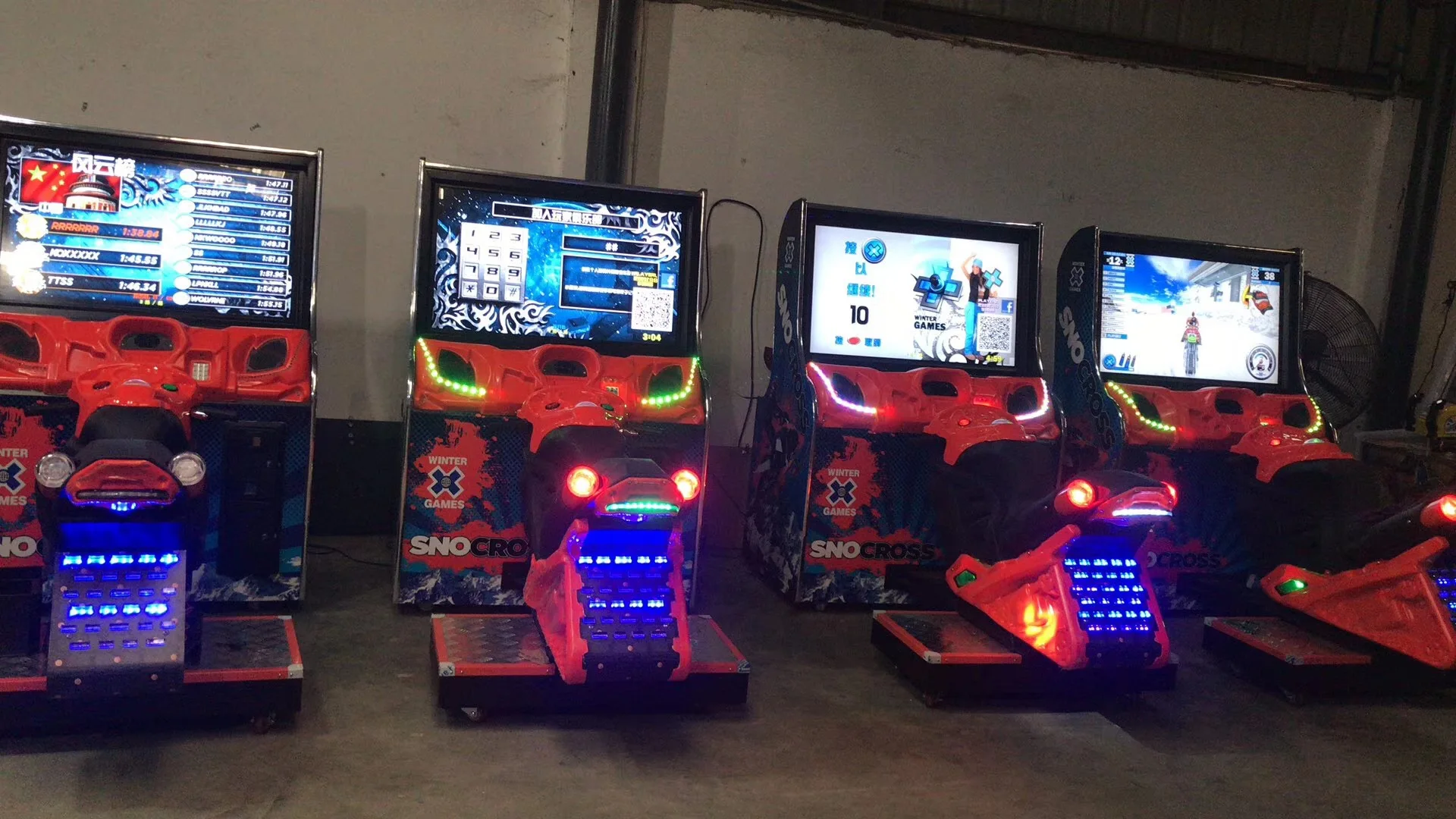 SNO Cross Motor Car Racing Game Machine|Amusement Park Coin Operated Race Car Arcade Simulator Video Machine For Sale