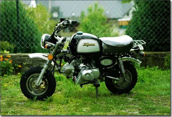 SKYTEAM E5 125cc 4 stroke Skymini monkey motorcycle monkey bike (EEC EUROV EURO5 APPROVED)