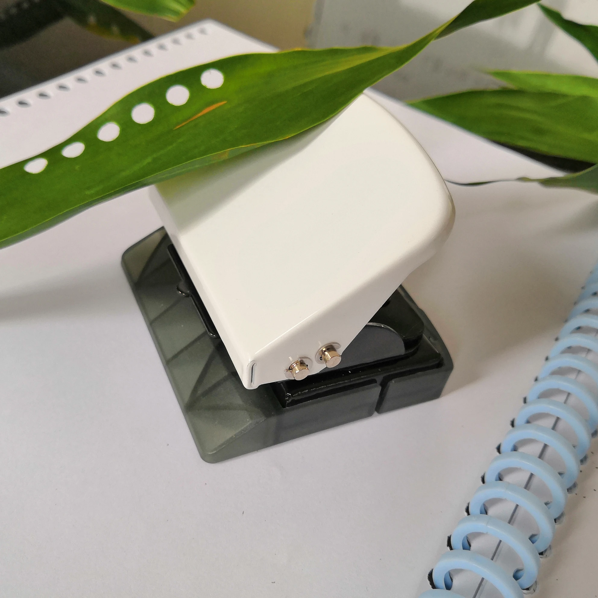 paper hole puncher GP-0630