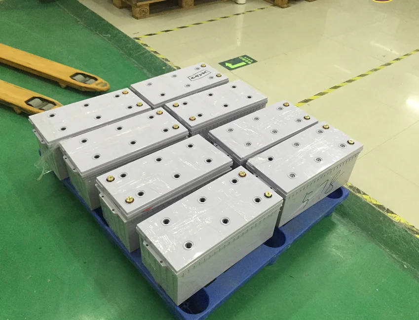 Wholesale Price Custom Made Lithium Iron Phosphate 12v 200Ah /400Ah / 600Ah / 800Ah /1000Ah LiFePO4 battery