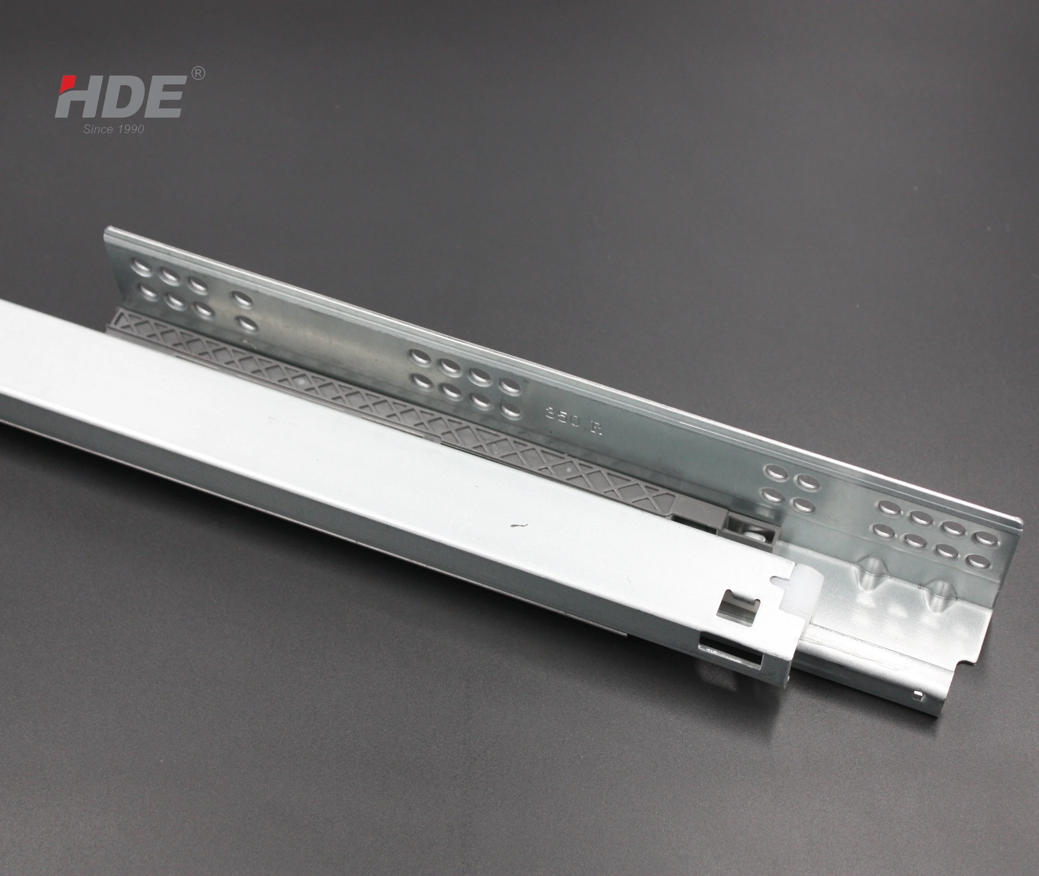 Cabinet simple undermount soft closing full extension drawer slide