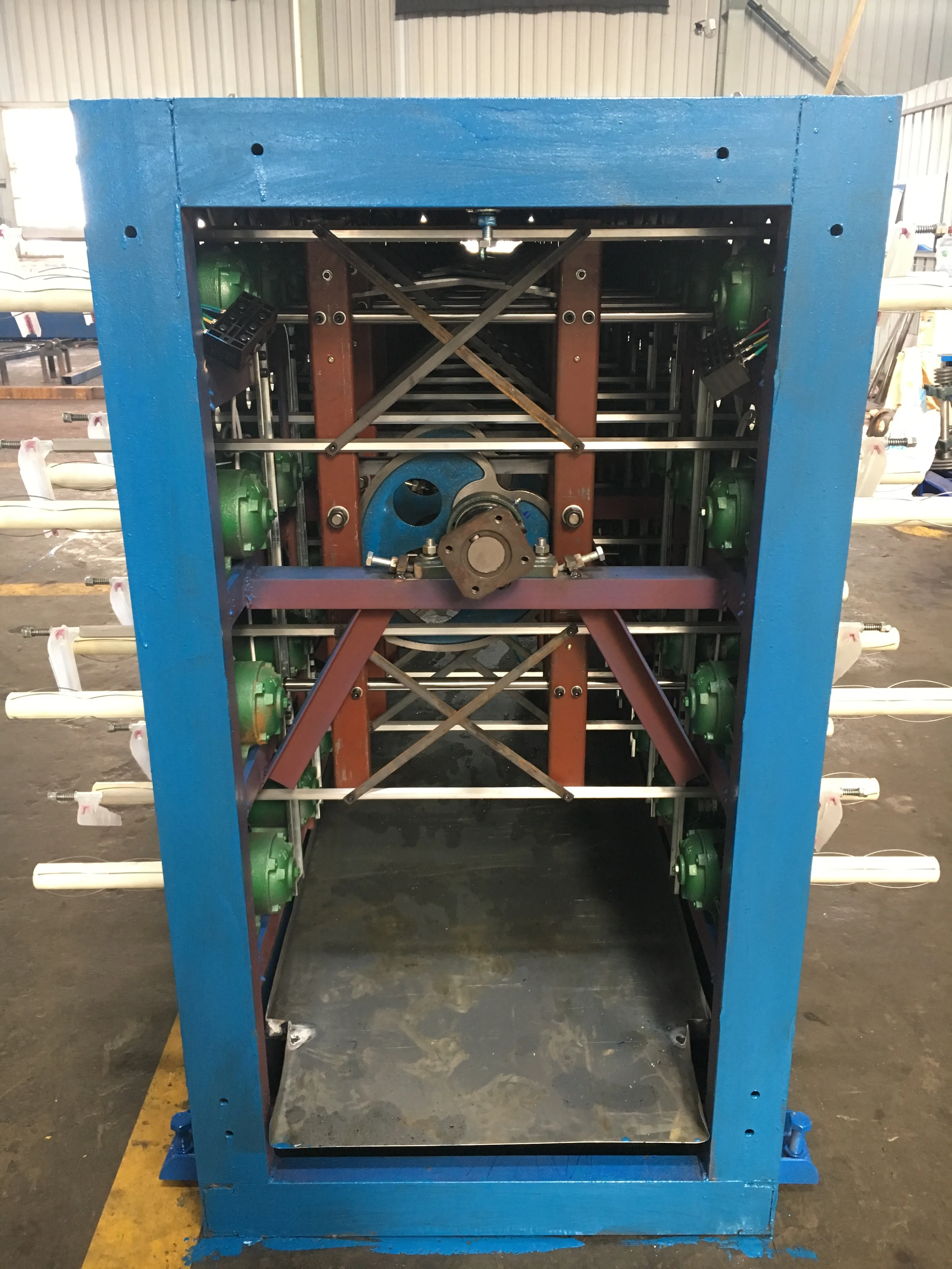 Cam type automatic bobbin winding machine for pp pe flat yarn