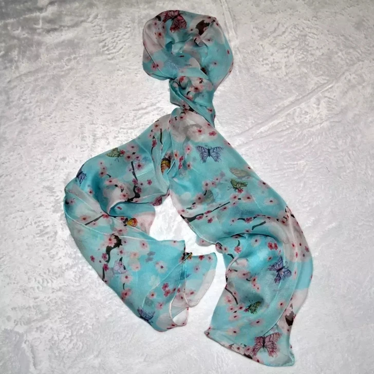 
chiffon fabric for scarf fabric with high quality and beautiful designs 