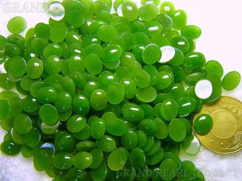 10x14mm_Oval Cabochons - Genuine Canadian Nephrite Jade