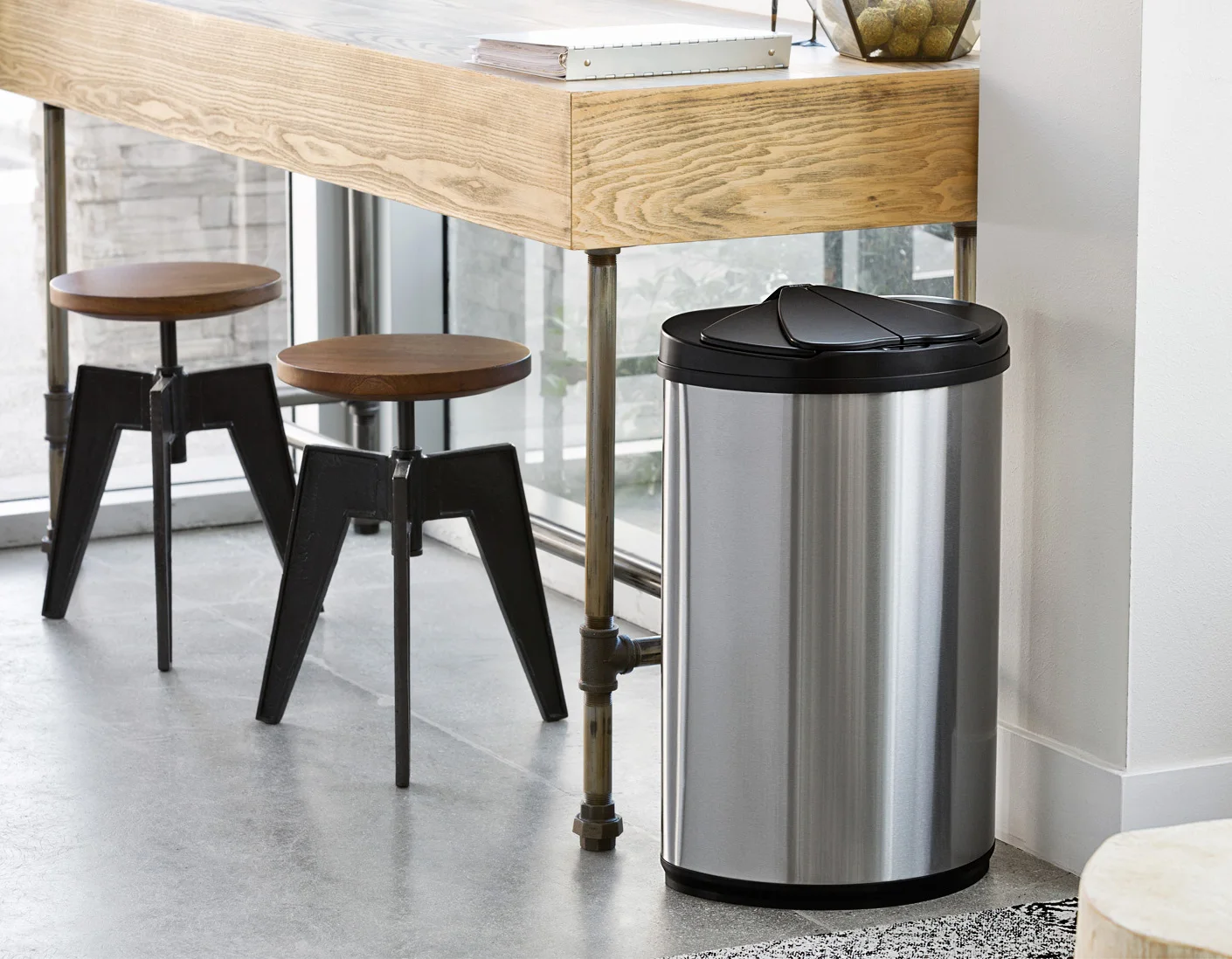 Hot selling  slide open touchless trash bin smart waste Bin lid
